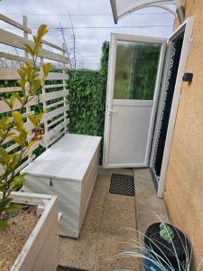 Shorty House