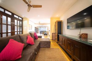 Villa Nazuri, Premium & Spacious 3BHK w Caretaker
