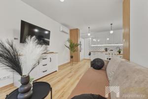 Pogonowskiego Deluxe by LookAp