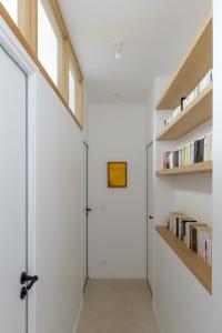 Loft with terrace and parking 10 minutes from Paris center