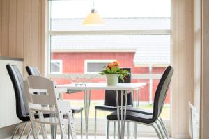 Resort 2 Ocean Cottage A 86