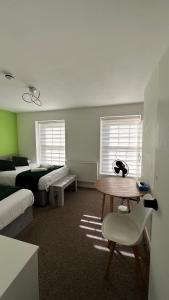 6 Bedrooms Entire Property in Central London