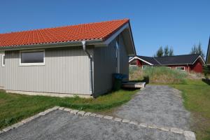 Resort 2 Beach House B 69