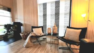 Resort 1 Surfers Residence E 159