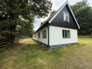 Fiskarhuset skogssidan