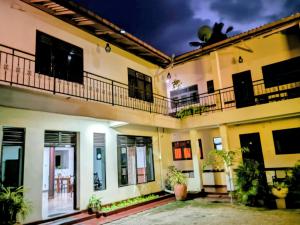 Sunny Lanka Guest House