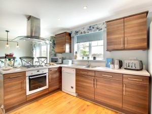 4 Bed in Seahouses oc-73924