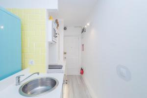 Vintage Flat - Terrace & Pool