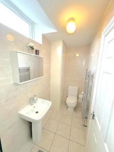 Modern 1 Bed Flat London near Emirates Stadium