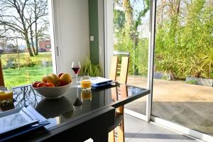 Maison moderne avec spa et jardin sans vis-à-vis, idéal professionnels et familles - LÉCRIN BRETON