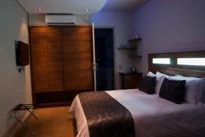 Hudson House - Rust de Winter