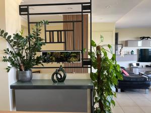 Duplex Apartment, Sea View and Swimming Pool