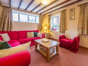 3 Bed in Sedgeford KT092