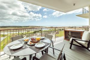 Bayline Apartment Beachfront, Lagoon View & Spa