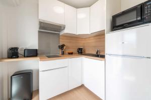 Studio in a Prestigious Residence Close to the City Centre