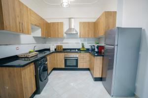 Elegant apartment 2min from TGV station & Beach