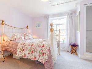 3 Bed in Polruan oc-pc012