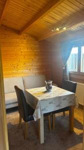 Lochinvar - Highland Log Cabin with Private Hot Tub