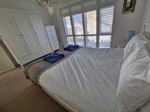 Broadstairs Hideaway W Parking and Mins to Beach