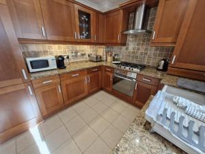 Broadstairs Hideaway W Parking and Mins to Beach