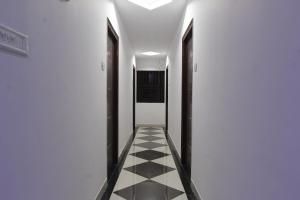 Hotel O V R Residency Near Sri Amruth Chithra Mandira