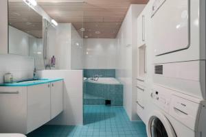 2ndhomes Luxurious Apartment with Spa