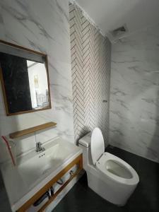 Meji Royale Hotel Vang Vieng