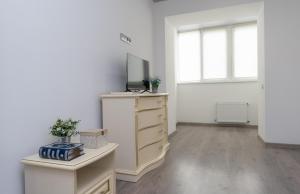 Apartment Петрівський Квартал 031 Sofiivska Borschahivka