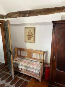 Dominic Boutique, Little Barn , Cloasterf