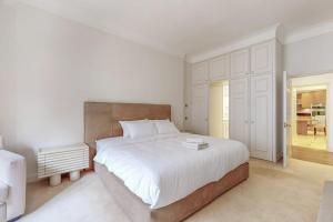 3 bedrooms mansion in Green Park