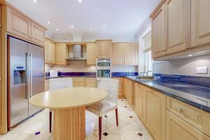 3 bedrooms mansion in Green Park