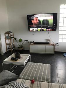 Alquilo casa para expoagro