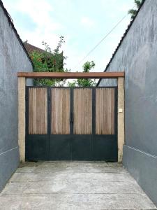 2BR Villa Private Pool - Near Alchemy Yoga Studio