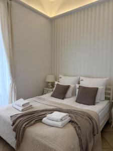 Old Town św Jana by Downtown Apartments