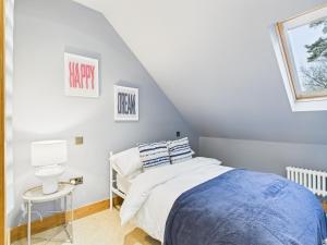 The Factory Barn with Hot Tub