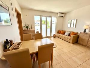 First Line Seaside Calm in Mirca - 30m from the Adriatic