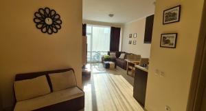 Sunny Beach Plaza Cozy Apartament with Terrace by Menada