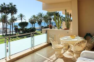 First floor Beach side property, San Pedro