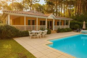 Villa avec piscine - 3 chambres - Proche océan