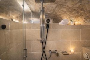 N Sublime appartement avec Sauna dans le 17e