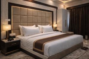 The Amar Singh Palace By Signature Stayz Near Taj Mahal