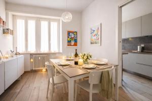 Ponte Vecchio Newly restyled flat, Walk Everywhere