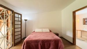 Casa Sítio no Centro da Granja Viana