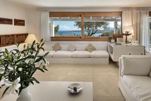 Elite Collection Villa Reserve Azure Private Beach