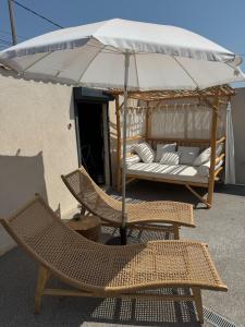 DIGITONE BY GATES Studio cosy et chambre avec piscine au sel pour 4