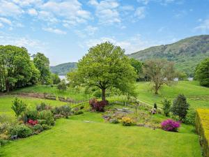 2 Bed in Lakeside 94926