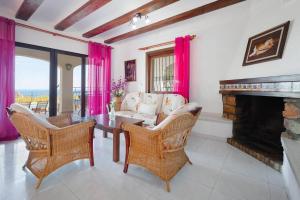 Villa La Marina by Villa Plus