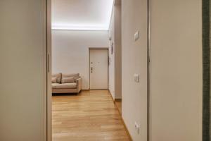 Hostmate - Milan - Farinis Charm - Isola