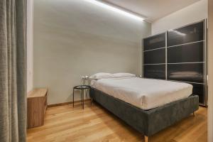 Hostmate - Milan - Farinis Charm - Isola