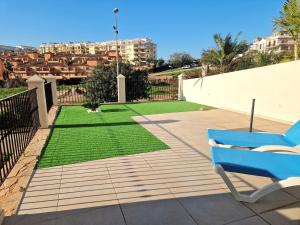 La Cala de Mijas, groundfloor 2 bed apartment steps away from the beach
